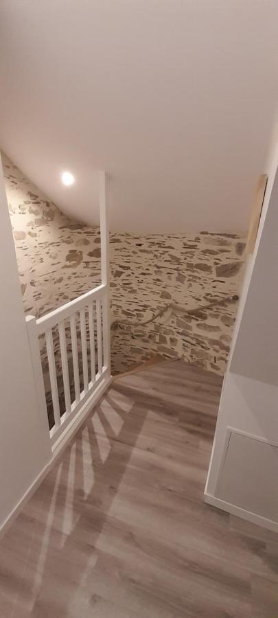 Appartement Dans Maison De 1789 Au Centre De Vitre Eksteriør bilde